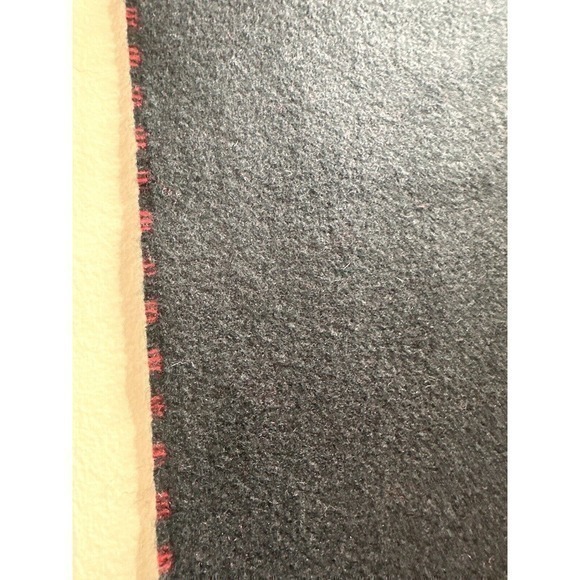 Talbots 100% Cashmere Wrap, Large Scarf Red‎ Black Houndstooth Pattern 16" x 70" - Picture 7 of 10